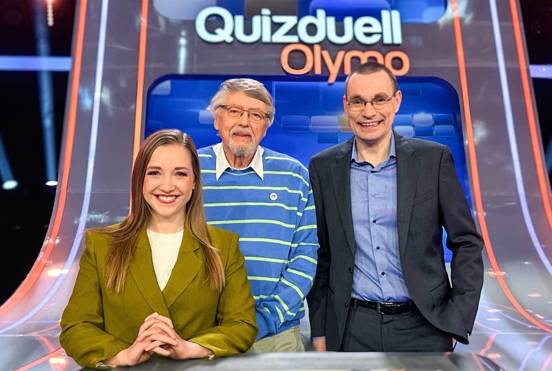 Quizduell-Olymp: Marie-Louise Finck, Prof. Eckhard Freise und Thorsten Zirkel. – Bild: ARD/​ITV Studios