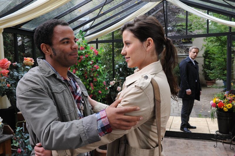 (v.l.n.r.) Jamal (Simon Pearce); Kira (Mareike Lindenmeyer); Martin (David Paryla) – Bild: ARD /​ Ann Paur Lizenzbild frei