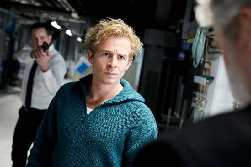 Paul Renner (Daniel Roesner, M.) erkennt seine scheinbar ausweglose Situation … – Bild: RTL /​ Guido Engels