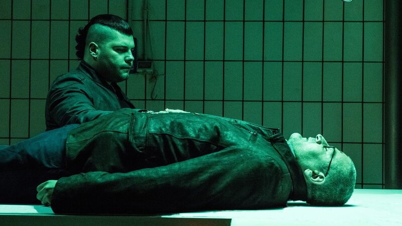 Genny Savastano. – Bild: AXN Black