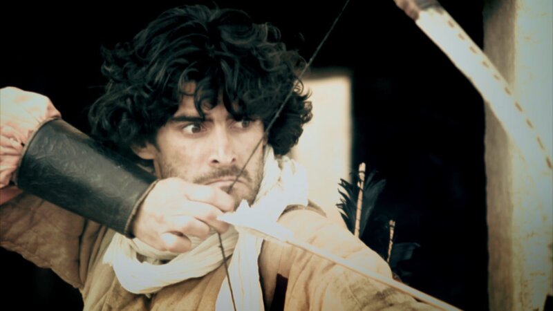 DRAMATIC REENACTMENT: Ouazazate, Morocco: A Crusading Archer prepares to fire. – Bild: October Films /​ National Geographic Channel