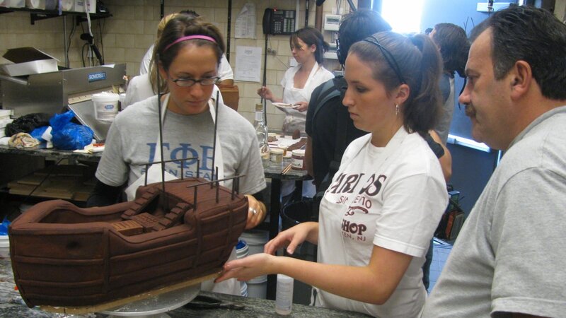 Building Columbus Day Ship. – Bild: Discovery Communications Inc/​Carlin Cwik/​Carlin Cwik