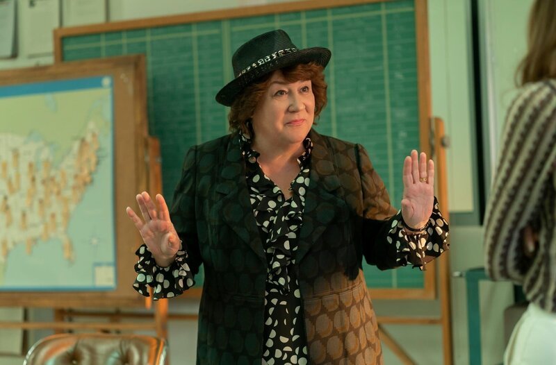 Bella Abzug (Margo Martindale) – Bild: RTS