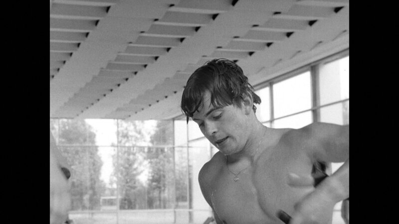 Günter hat den Schwimmwettbewerb gewonnen. – Bild: BR, RBB