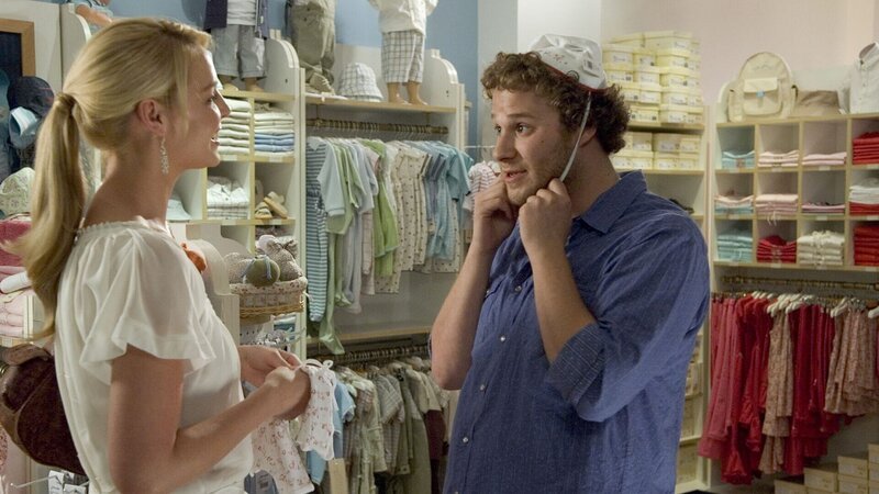 Alison (Katherine Heigl) und Ben (Seth Rogen) beim shoppen für Babyausstattung – Bild: RTL II Alison (Katherine Heigl) und Ben (Seth Rogen) beim shoppen für Babyausstattung – Bild: RTL II