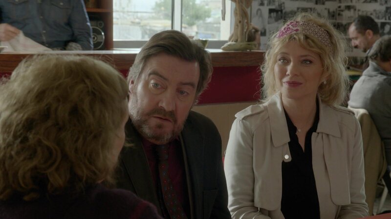 l-r Albert Maruval(Philippe Duquesne,l),Candice Renoir(Cécile Bois,r) – Bild: AXN White