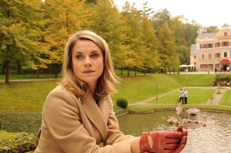 Marlene (Lucy Scherer) – Bild: ARD /​ Ann Paur