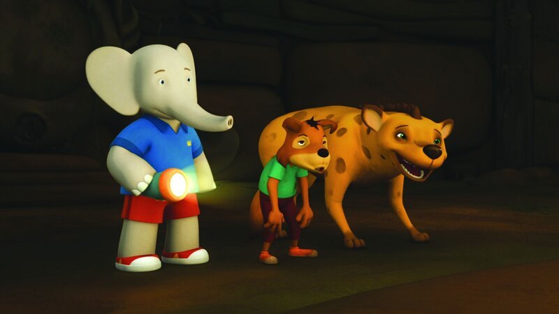 Das Campen mit Hoot im Palastgarten wird zu einem aufregenden Abenteuer als Badou einen geheimen Tunnel unter dem Palast entdeckt. – Bild: KiKA/​Nelvana Limited/​TeamTO/​YTV Productions