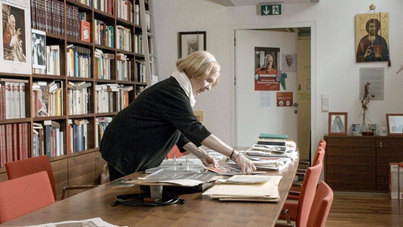 Annemarie Fenzl, Historikerin und Mitglied im Kuratorium der Kardinal-König-Stiftung. – Bild: ORF/​Cinevision
