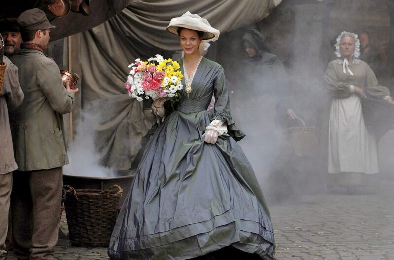 Tony Buddenbrook (Jessica Schwarz) – Bild: Bavaria Pictures/​Stefan Falke