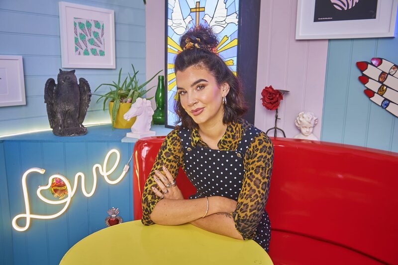 (6. Staffel) – Alice – Bild: studio lambert & all3media international