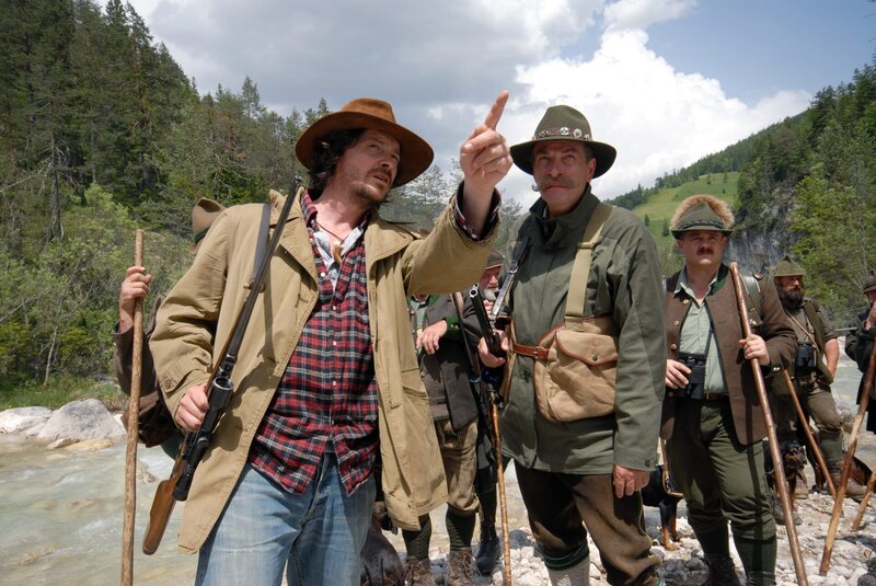 Der Bär ist los! – Bild: BR/​ORF/​Satel Film/​Bernhard Berger