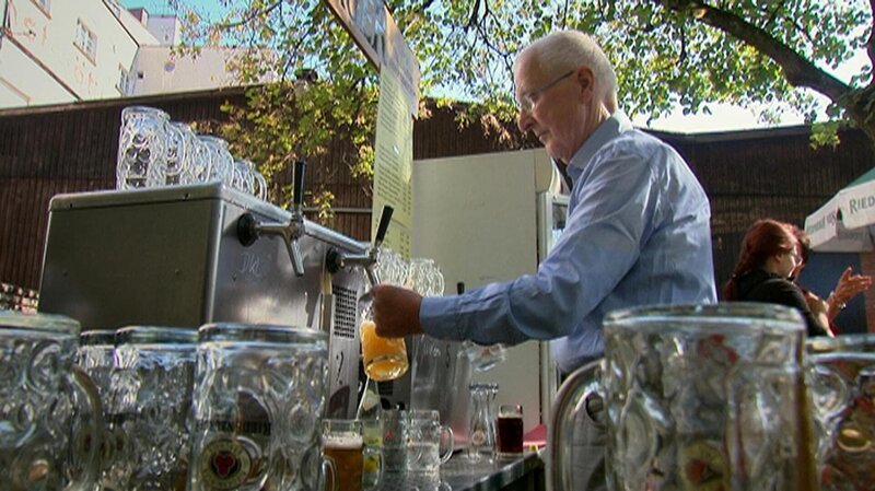 Die Brauerei wird von Michael Krieger bereits in der 4. Generation geleitet. – Bild: BR