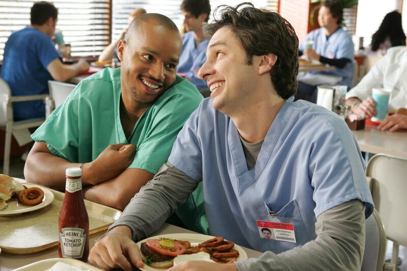 Haben eine menge Spaß: J.D. (Zach Braff, r.) und Turk (Donald Faison, l.) … – Bild: Touchstone Television Lizenzbild frei