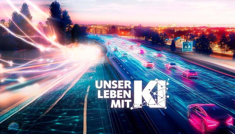 In der neuen Folge der WDR-Reihe „Unser Leben mit KI“ zeigt Catherine Vogel, wie künstliche Intelligenz heute schon unsere Wege lenkt. In der 30-minütigen Reportage fährt sie dafür in selbstfahrenden Autos und Bussen – und auf einem Fahrrad, das seine Fahrerin mit KI vor möglichen Unfällen schützt. – Bild: WDR/​Midjourney/​Alina Bilkis