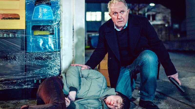 Julia Windischbauer (Katja Ralko), Harald Krassnitzer (Moritz Eisner) – Bild: ORF/​Petro Domenigg