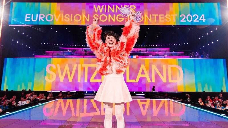Nemo gewinnt den Eurovision Song Constest 2024 – Bild: Sarah Louise Bennett /​ SRF/​Corinne Cumming/​EBU
