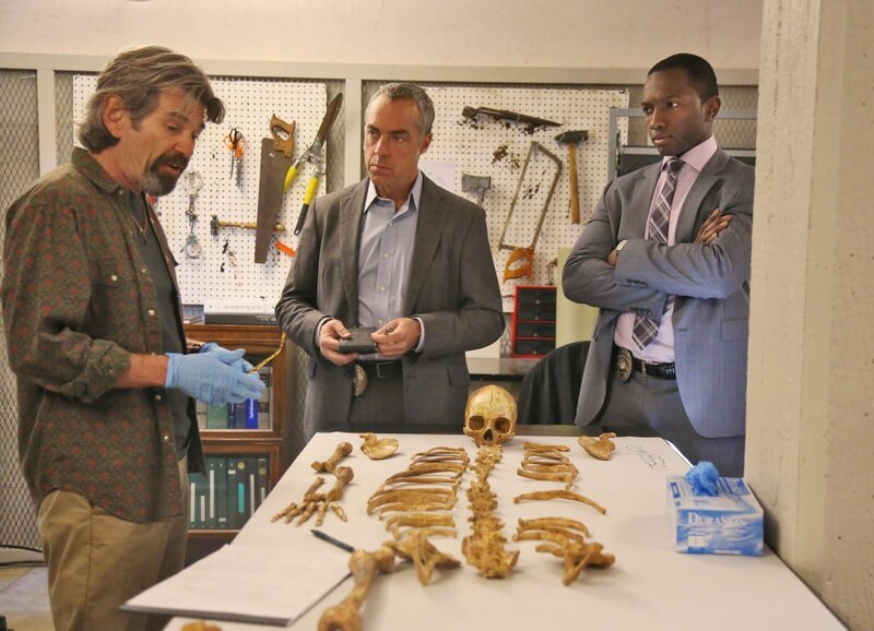 Alan Rosenberg (Docteur William Golliher), Titus Welliver, Jamie Hector – Bild: OPTN