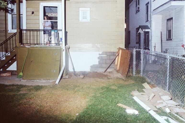 Backyard – Bild: Oxygen Cable LLC