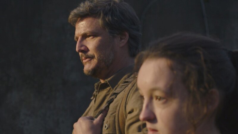 l-r: Pedro Pascal als Joel Miller, Bella Ramsey als Ellie Williams – Bild: HBO /​ Warner Media /​ Warner /​ Die Verwendung ist nur bei redaktioneller Berichterstattung im Rahmen einer Programmankündigung ab 2 Monate vor der ersten Auss /​ © 2021 Home Box Office, Inc. All rights reserved. HBO® and all related  …