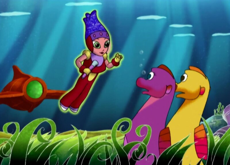 Die außerirdische Neptuna ladet mit ihrem Raumschiff OBO in der Ostsee um die Meereswelt zu studieren. Hier trifft sie auf Seehund Balty und Seemöwe Ponto, mit denen sie viel über das Meer und unser Ökosystem erfährt. – Bild: Millimages S.A. /​ Your Family Entertainment AG /​ France 5 /​ KIKA