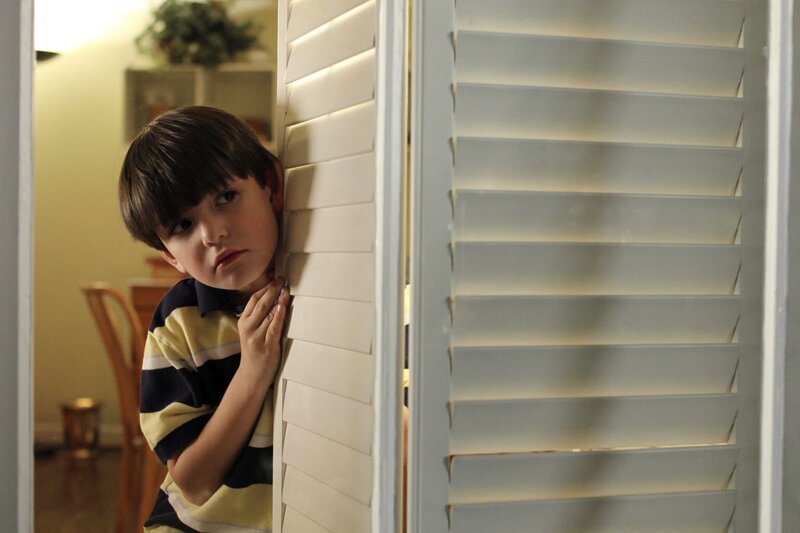 Seine schwere Kindheit ist Schuld daran, dass aus Eddie (Nicholas Sarullo) ein Monster wird … – Bild: ABC Studios Lizenzbild frei