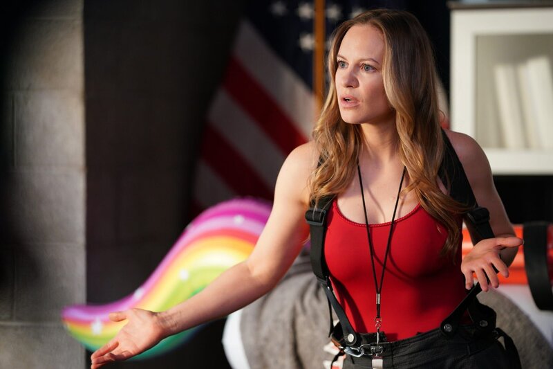 Danielle Savre (Maya Bishop). – Bild: ORF/​Disney/​ABC/​Christopher Willard