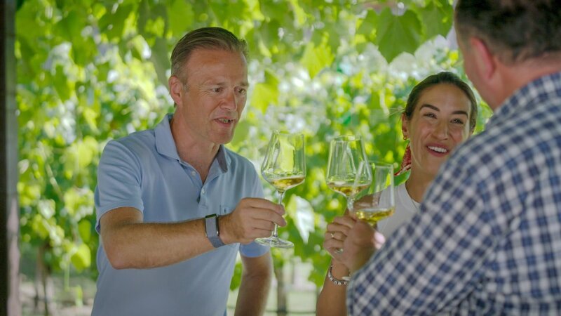 Aldo Sohm, Jana Kreilein, Gerhard Kracher. – Bild: ORF/​Interspot Film