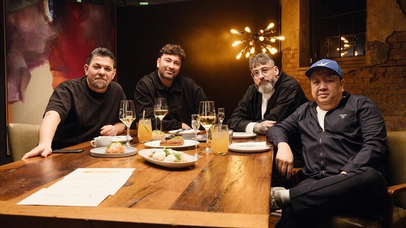 V.l.: Tim Mälzer, Marteria, Sido, The Duc Ngo – Bild: RTL /​ Hendrik Lüders /​ Tim Mälzer & Materia vs. The Duc Ngo & Sido