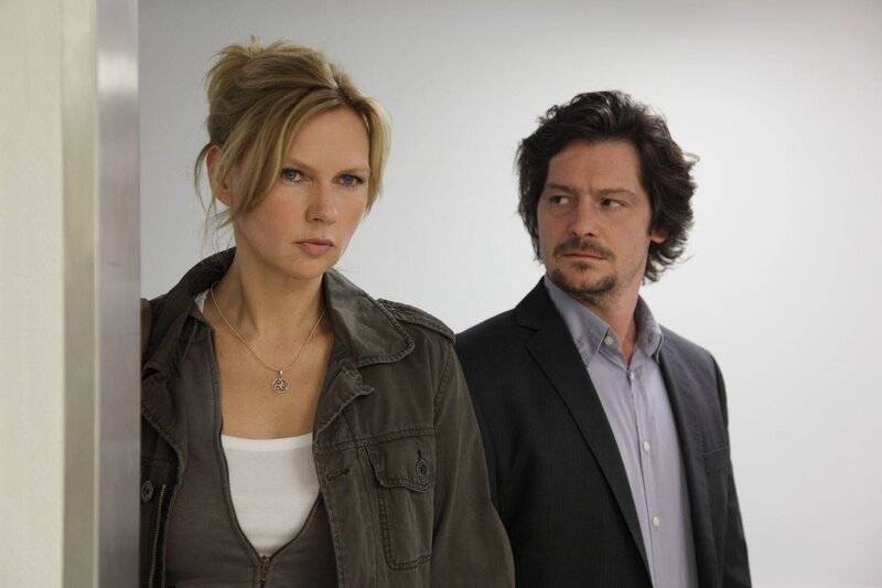 Nela (Veronica Ferres) und Josch (Fritz Karl). – Bild: BR/ARD Degeto/Daniel Flaschar / ARD Degeto/Daniel Flaschar Nela (Veronica Ferres) und Josch (Fritz Karl). – Bild: BR/ARD Degeto/Daniel Flaschar / ARD Degeto/Daniel Flaschar