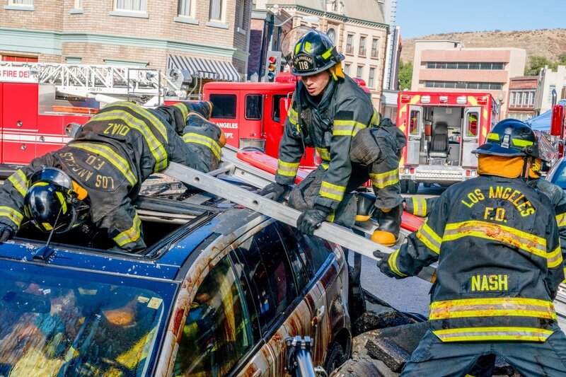 Oliver Stark (Evan ‚Buck‘ Buckley). – Bild: ORF/​PRO7