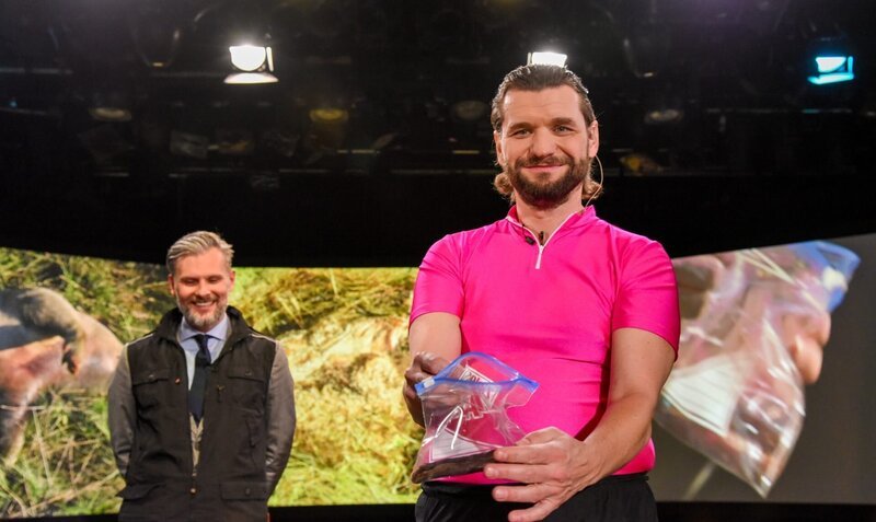 Univ.-Prof. Helmut Jungwirth, Martin Puntigam. – Bild: ORF/​Hubert Mican