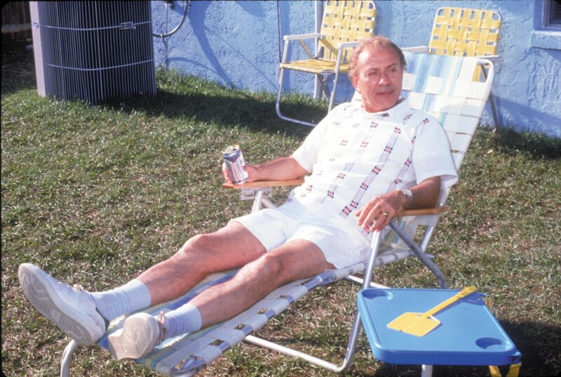 Edward mit den Scherenhänden – Bild: Disney