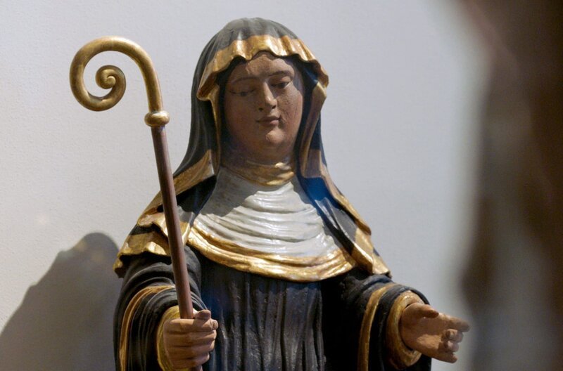 Die heilige Lioba ist eine der bekanntesten Mitstreiterinnen des heiligen Bonifatius. – Bild: Jesse Mazuch/​docstation