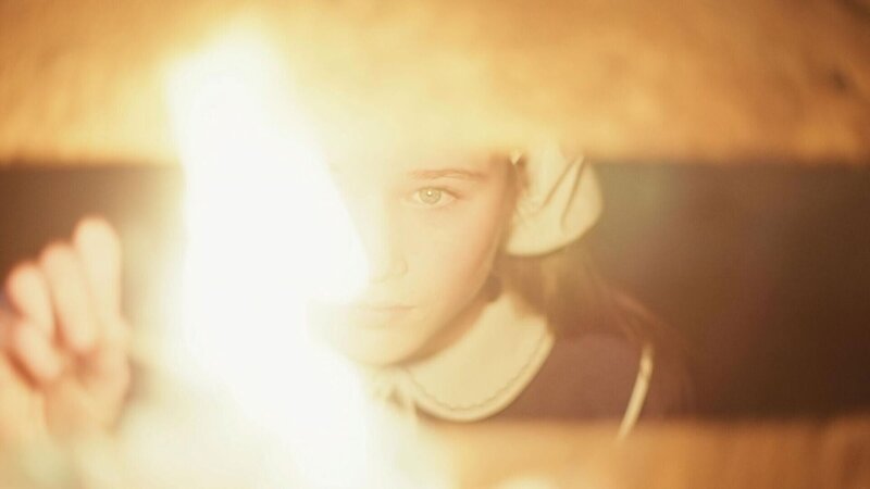 Rosanna, Mitglied von Gloriavale – Bild: RTL /​ Warner Bros. International Television Production New Zealand /​ Die Verlorenen