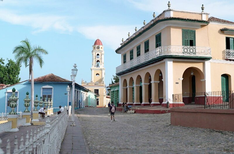 Ihre einzigartige Darstellung der nationalen Identität Kubas machten die Künstlerin Amelia Peláez zu einer der wichtigsten Figuren der künstlerischen Avantgarde des Landes. – Bild: Elephant Doc