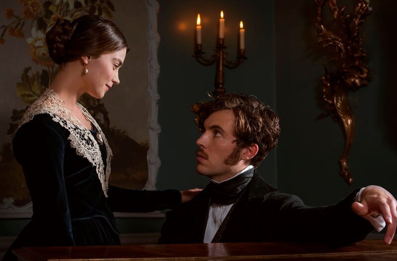 L- R: Victoria (Jenna Coleman) and Prince Albert (Tom Hughes) – Bild: WDR/​Mammoth Screen Limited/​ITV