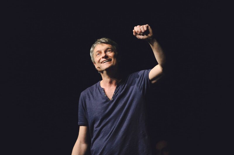 Alfred Dorfer – Bild: Servus TV /​ Hubert Mican