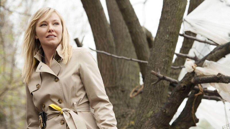 Eine Musik-Journalistin, die allein nach New York gereist ist, wurde vergewaltigt. Sie liegt mit schweren Kopfverletzungen im Koma. Gelingt es Amanda Rollins (Kelli Giddish) den Täter zu ermitteln? – Bild: RTL /​ NBC Universal