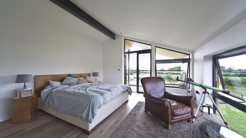 Schlafzimmer – Bild: TVNOW