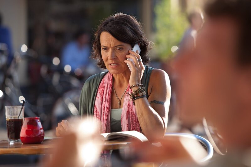 Ulrike Folkerts (Mia Kaufmann). – Bild: ZDF und Conny Klein