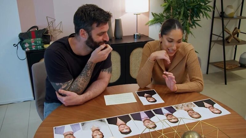 Anthony (l.); Selin (r.) – Bild: 2022 Endemol Shine Australia © 2022 Nine Network Australia Lizenzbild frei