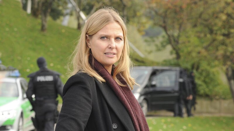 Vera Lanz (Katharina Böhm). – Bild: Michael Marhoffer /​ ORF