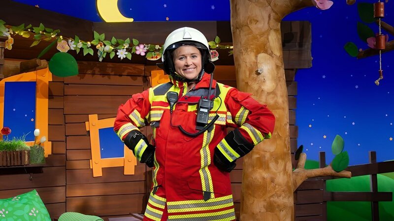 Feuerwehrfrau Singa 1 – Bild: KiKA