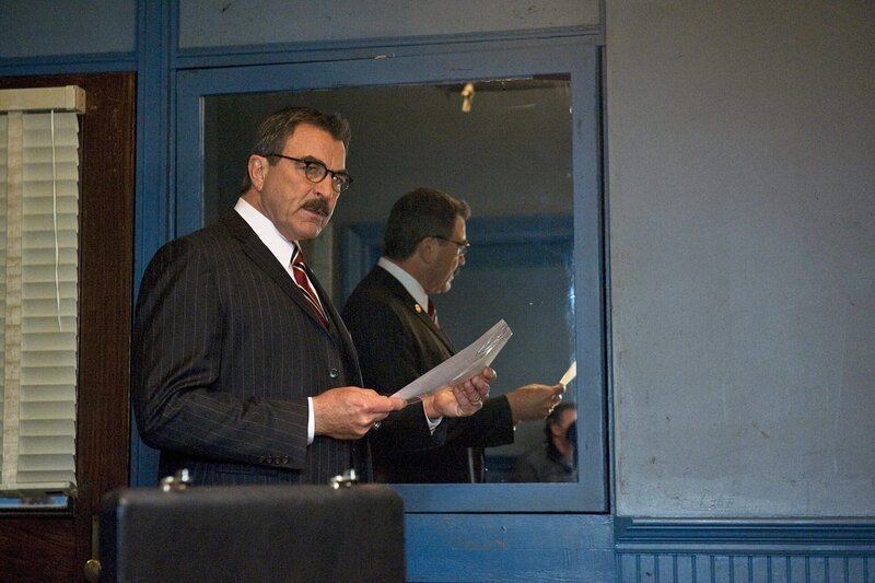 Kämpft darum, einen 25 Jahre alten Fall endlich zum Abschluss zu bringen: Frank Reagan (Tom Selleck) – Bild: 2010 CBS Broadcasting Inc. All Rights Reserved Lizenzbild frei