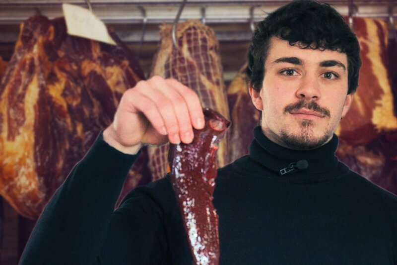 Impact Carnivore Diät - Bei ihm kommen nur Fleisch und tierische Produkte auf den Teller Simon isst bis zu 30 kg Fleisch pro Monat, denn er ist überzeugt davon, dass diese Ernährung am besten für seine Gesundheit ist. – Bild: SRF Impact Carnivore Diät - Bei ihm kommen nur Fleisch und tierische Produkte auf den Teller Simon isst bis zu 30 kg Fleisch pro Monat, denn er ist überzeugt davon, dass diese Ernährung am besten für seine Gesundheit ist. – Bild: SRF