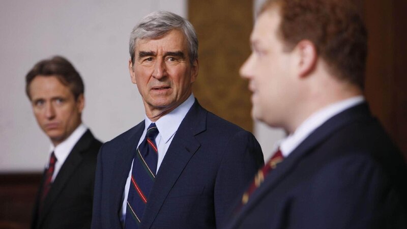 v.li.: A.D.A. Michael Cutter (Linus Roache) und D.A. Jack McCoy ( Sam Waterston) – Bild: TVNOW /​ NBC