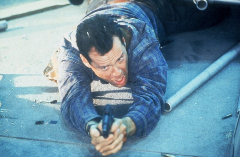 John McClane (Bruce Willis) – Bild: port.hu John McClane (Bruce Willis) – Bild: port.hu