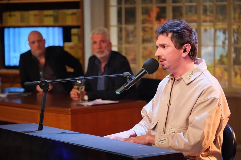 Christoph Grissemann, Dirk Stermann, Julian Le Play. – Bild: ORF/​Hans Leitner
