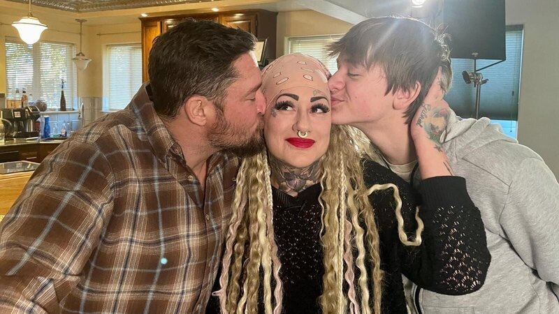 (v.l.) Brad, Myriam, Gabriel – Bild: RTL /​ 99pro media /​ Südafrika: Marie Heidtke und Kalifornien: Myriam von M.